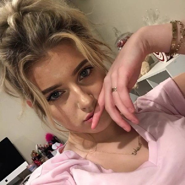 Se.ks Przyjaciel Potrzebny